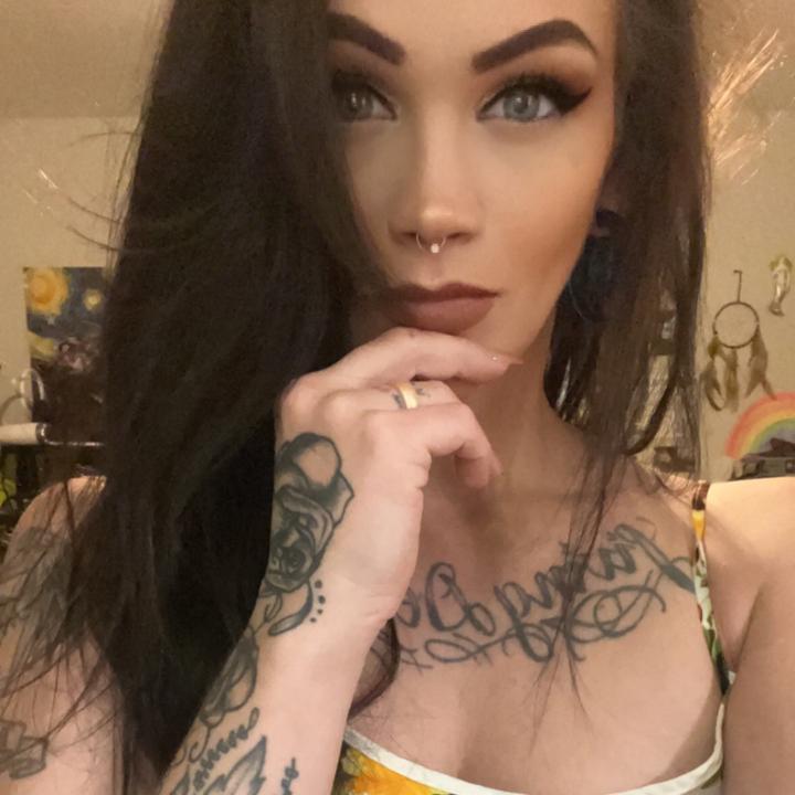 @siren_dreams_