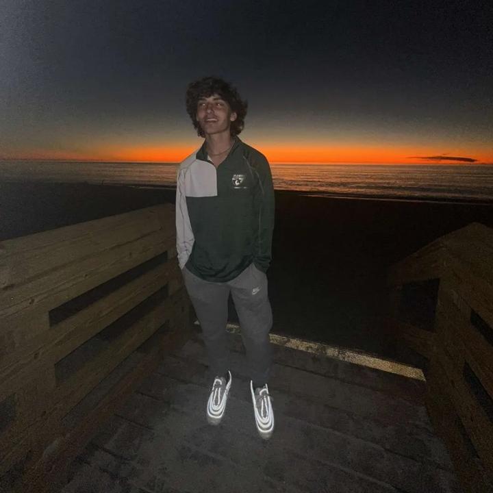 🦄 glbson.avenue gibson TikTok