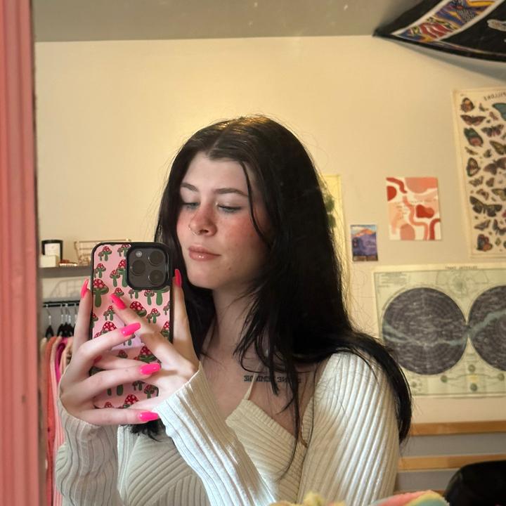 maeve.riona.03