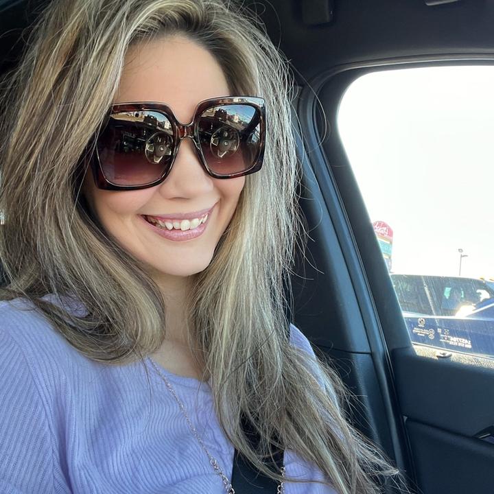 🦄 selfpartneredtherapist Kayla Ann TikTok