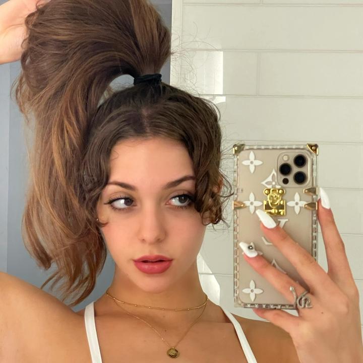 🦄 @umitsmommy - Claire - TikTok