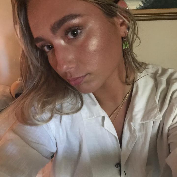 🦄 @annapetrohoy - Anna - TikTok