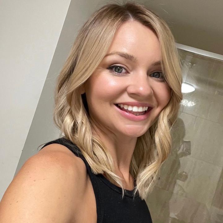 ig Mila Malenkov 💙🤍 fitgurl69 TikTok Video