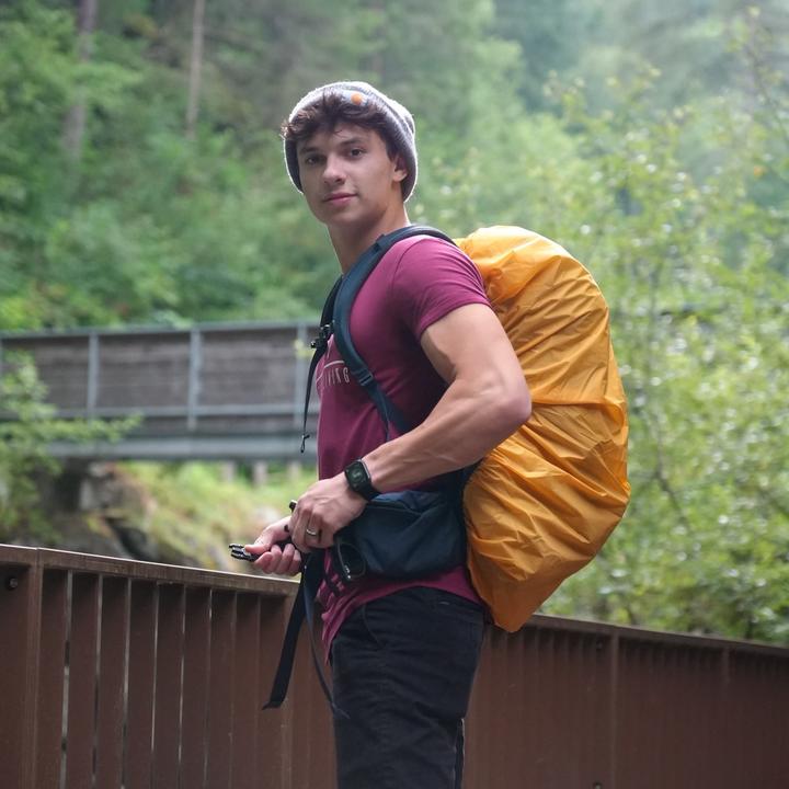 🦄 @cjclarkofficial - CJ Clark - TikTok