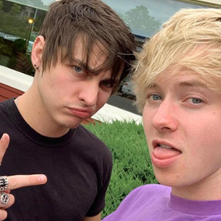 🦄 _sam_andcolby Subscribe to Sam and Colby TikTok