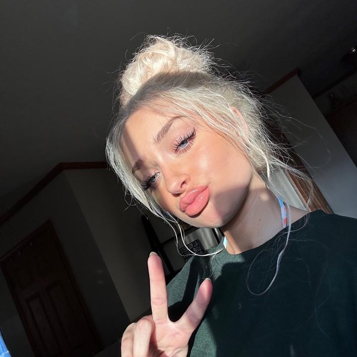 @cakebatterchlo - TikTok