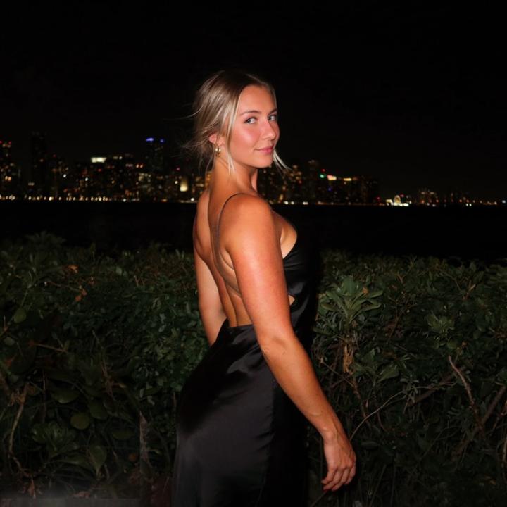 Oopsie @kelseyswrld - TikTok