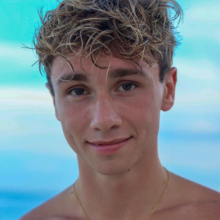 Okay.. watching back my counting is | Hayden Greene (@haydengreenefit)