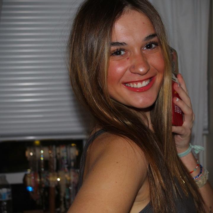 @livikayee