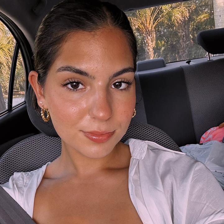 vickyyyjjj