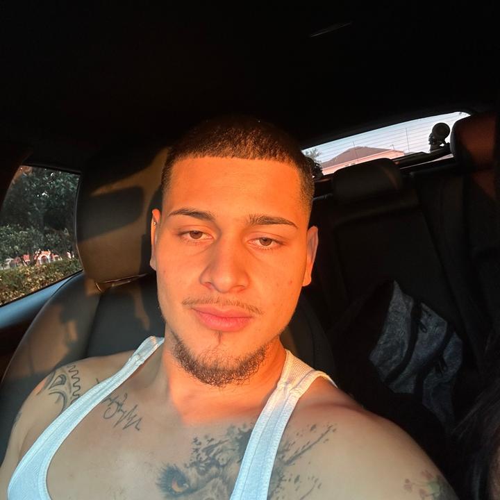 Por que son asi vale? ig:aleycmc_ @aleycmc_ - TikTok Video