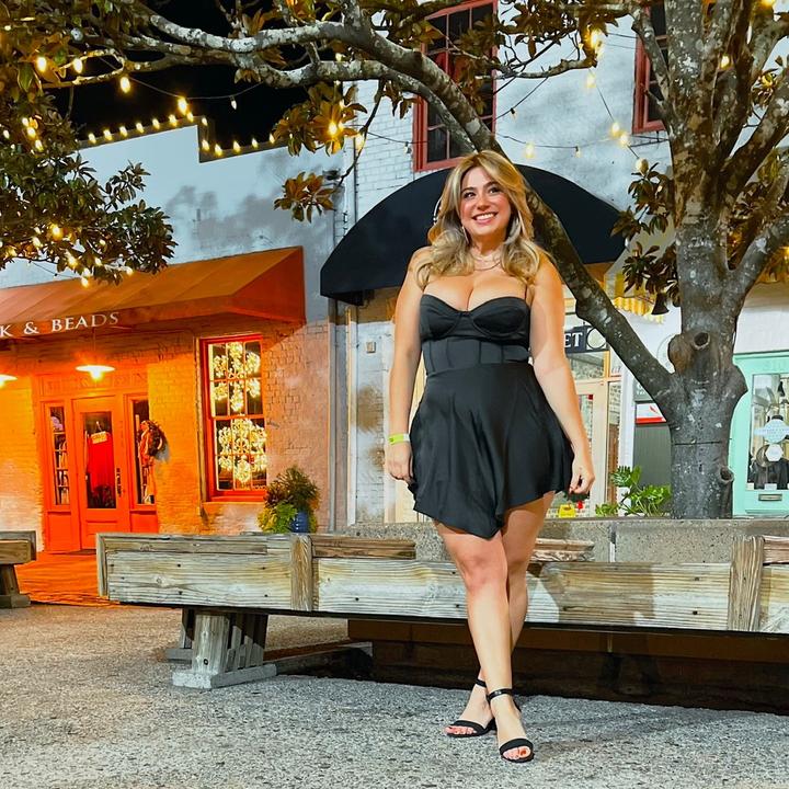 Not me making a tiktok while waiting Lo (@calllherlo)