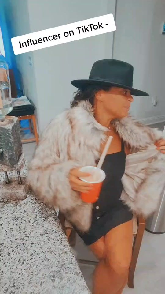 TikTok video thumbnail by lilbitofali