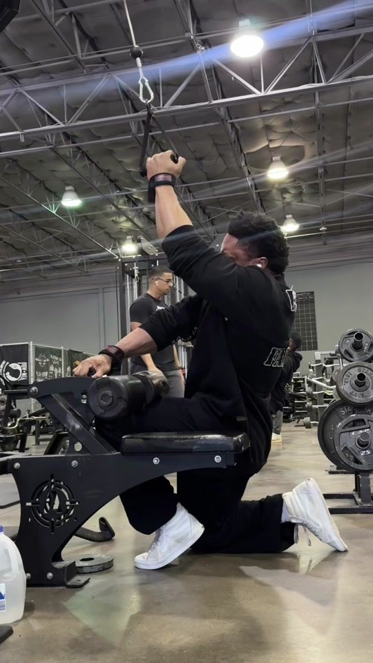 TikTok video thumbnail by blakeyoungfit